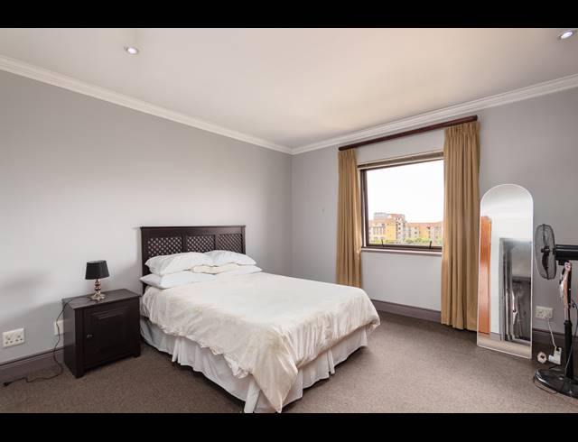 2 BEDROOM APARTMENT TO LET IN CENTURY CITY